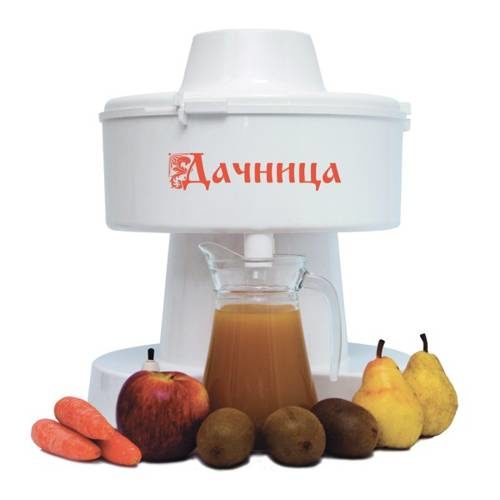 Woman resident Dachnitsa Juicer