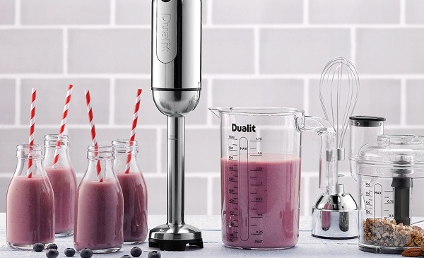 Submersible blender