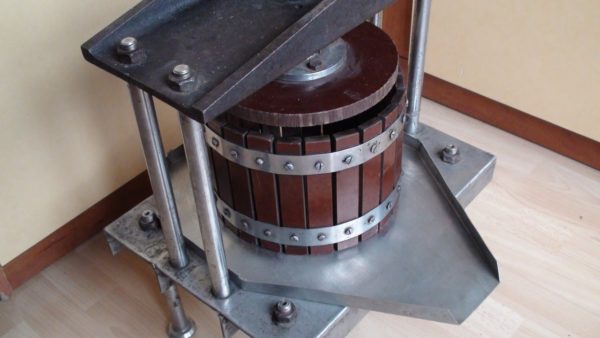 Homemade Press Juicer Homemade Press Juicer