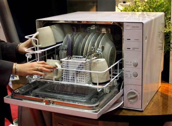 Tabletop dishwasher