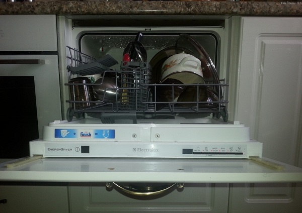Compact