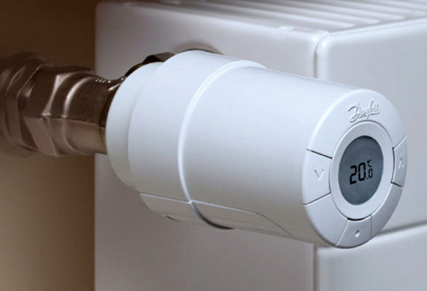 Electronic thermostat