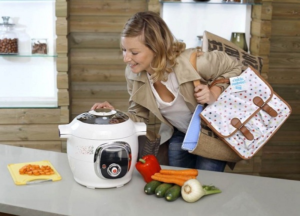 Multicooker white