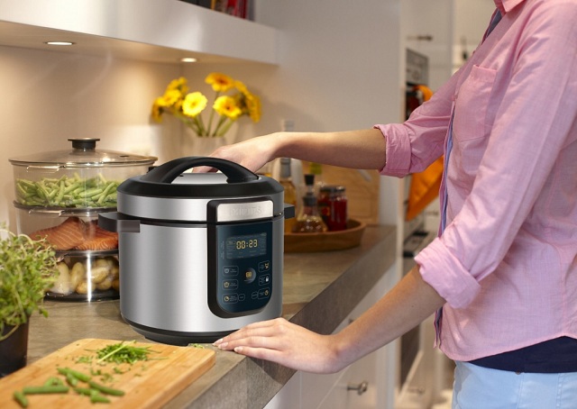 Multicooker in the kitchen