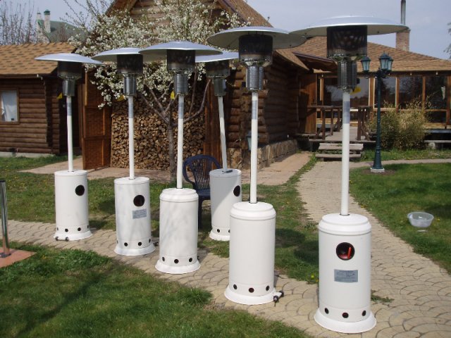 Gas infrared heater in the country