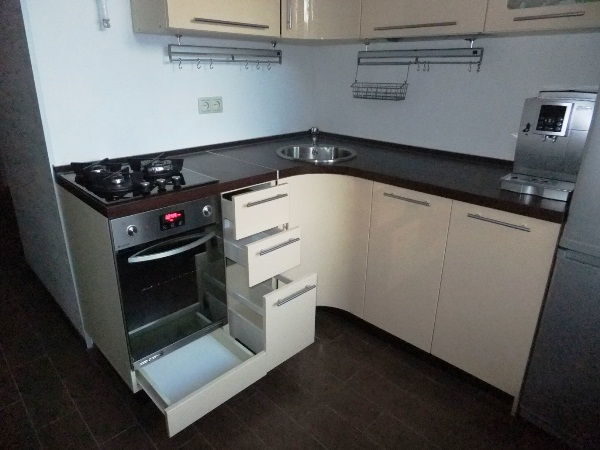 45 cm wide oven