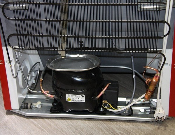 Compressor suspension mounts