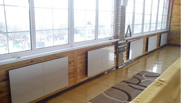 Ceramic heaters installed under the windows