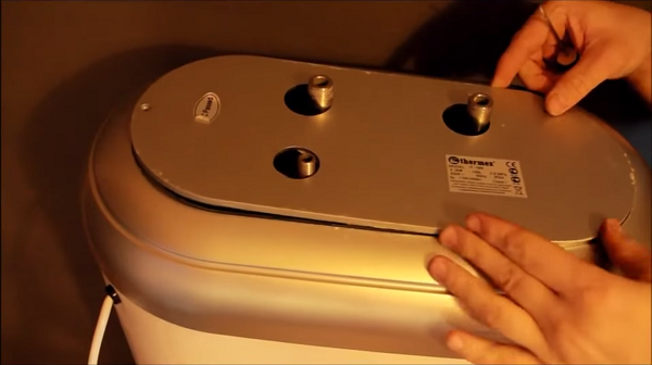 Installing the bottom cover