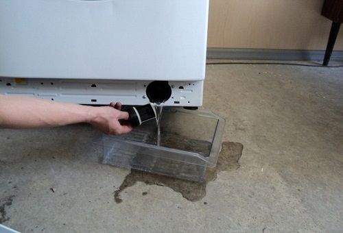 Checking the drain filter
