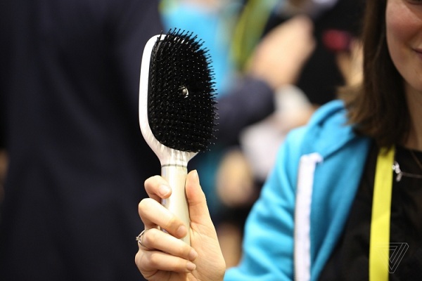 Smart comb