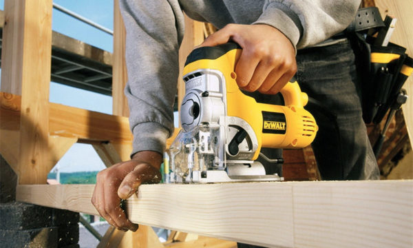 How to cut a jigsaw exactly