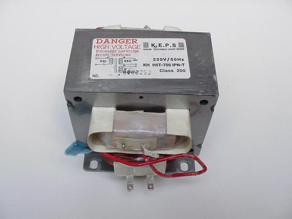 Microwave transformer