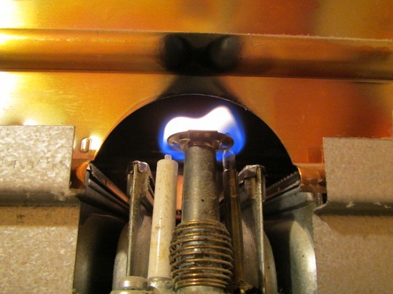 Jagged flame