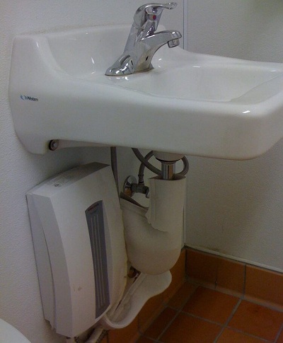 Instantaneous water heater