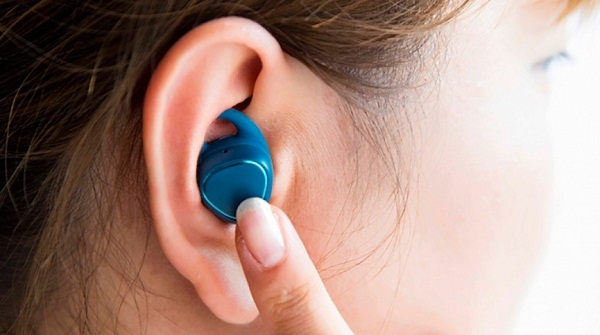 In-ear vacuum headphones