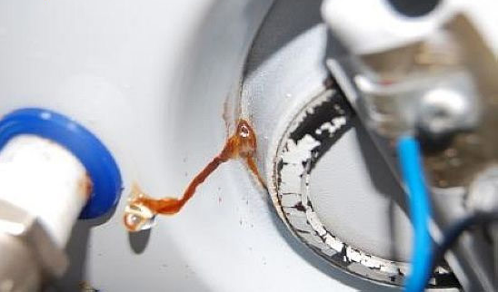 Water drop from water heater