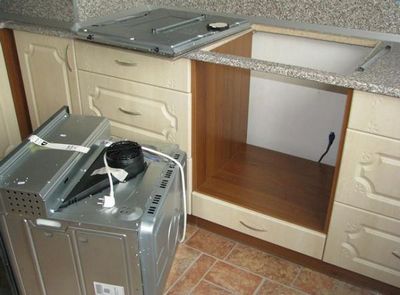 Oven and hob