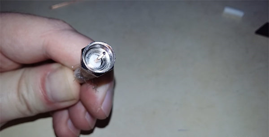F-connector connection