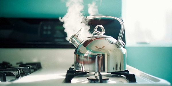 Kettle on the gas stove
