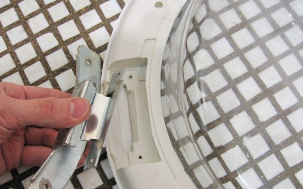 Washing machine door lock replacement