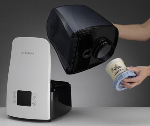 Cleaning the ultrasonic humidifier