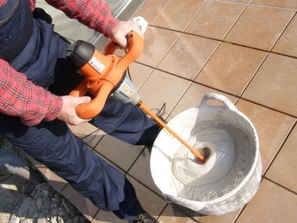 Cement mixing