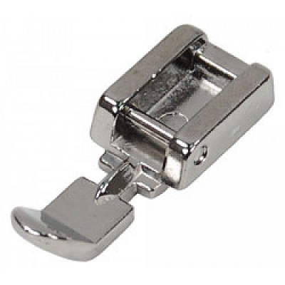 Zipper foot
