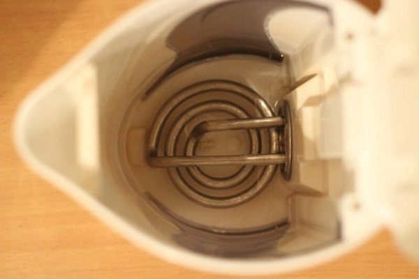 Outdoor heater in the kettle