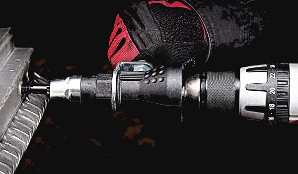 Rivet tip