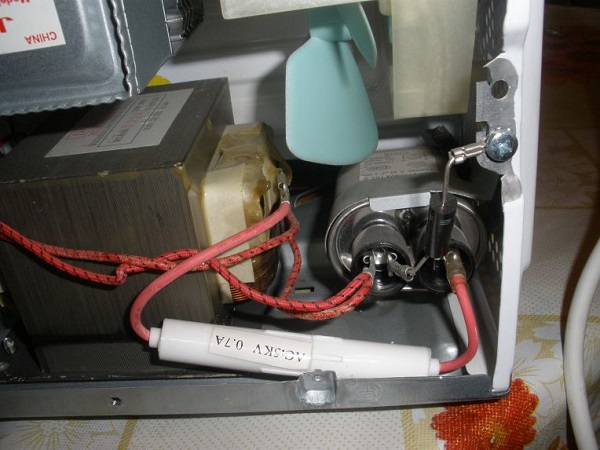 Transformer to microwave