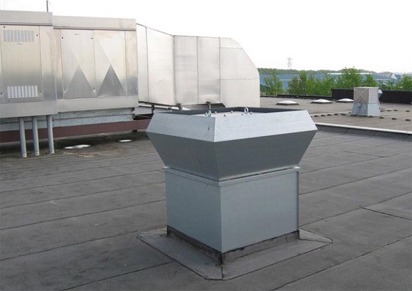 Roof fan