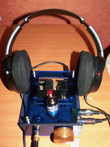 Lamp transistor amplifier
