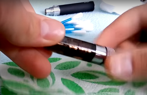 Unscrewing the heating element