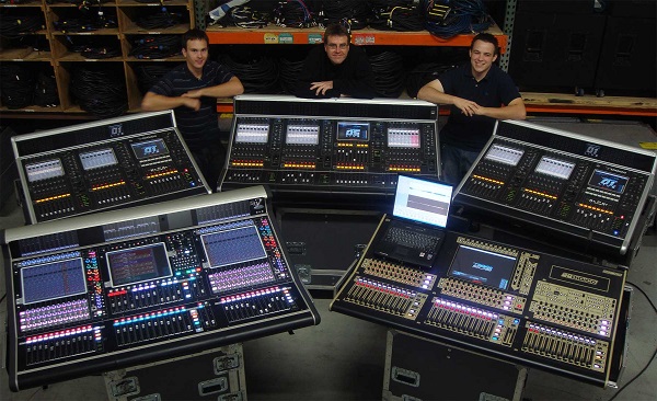 Concert mixer