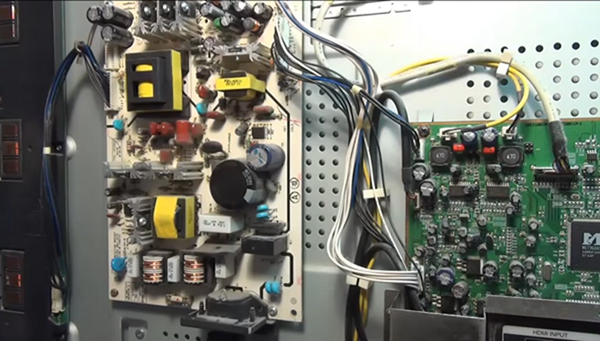 Power supply and motherboard