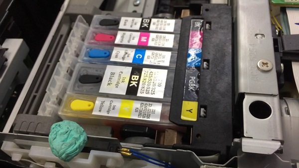 Color cartridge