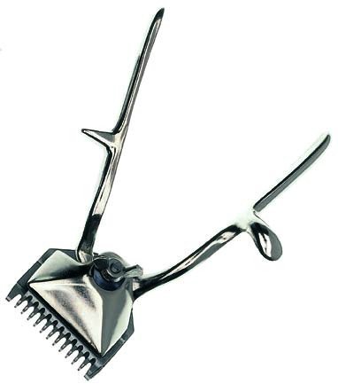 Manual clipper