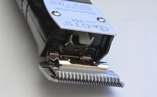 Hair clipper
