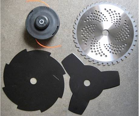 Knives and wheels for trimmer