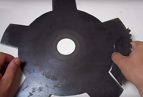 Break off the workpiece