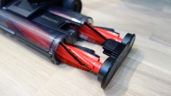 Dual Action Brushes