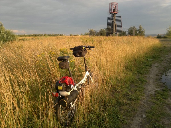 Bicycle with motor