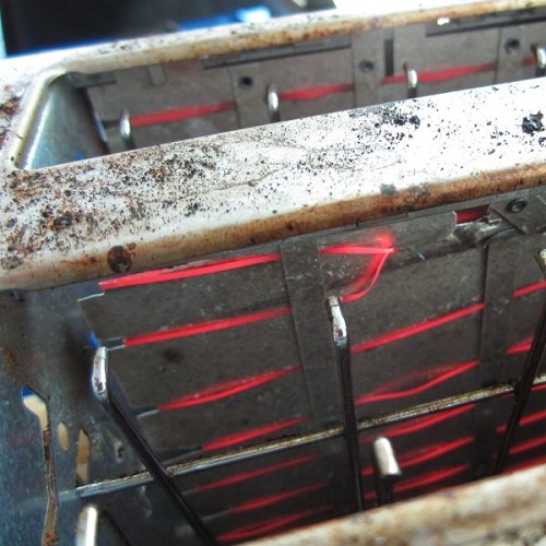 Heating element in toaster