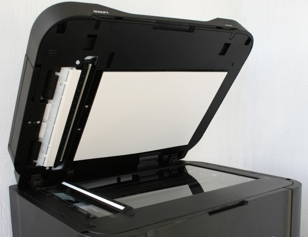 Xerox with fixed glass