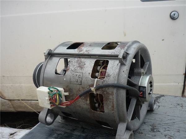 Electric motor from the washing machine