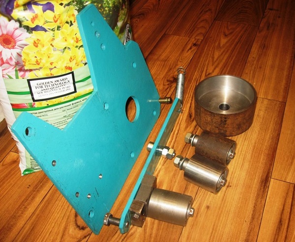 Tension bar