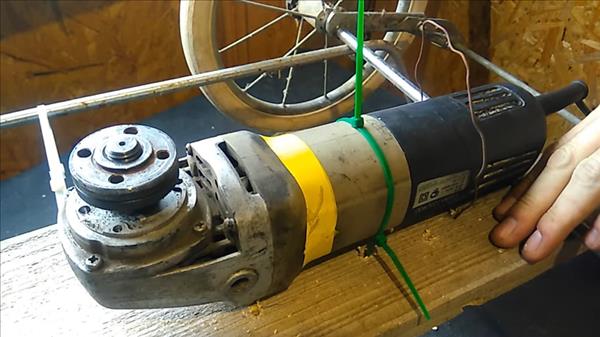 Mounting grinders