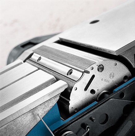 Planer upside down