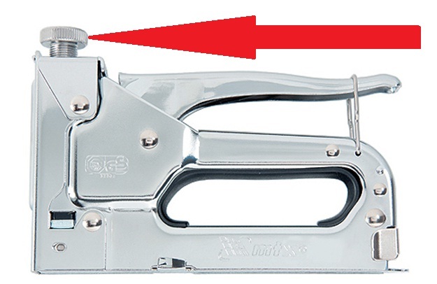 Screw on the stapler